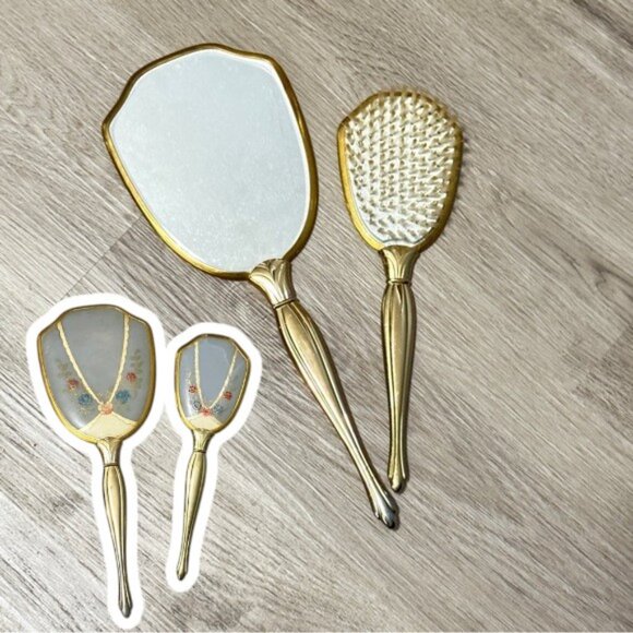 ✨ Vintage Gold Vanity Set | Hand Mirror & Hair Brush Duo | Ornate Floral Design - Picture 1 of 14